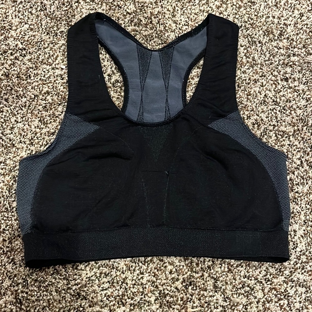 M Black Sports Bra
